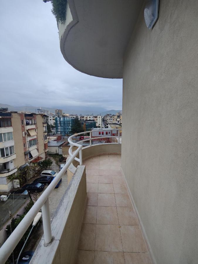 City Center Apartment Berat Exteriör bild